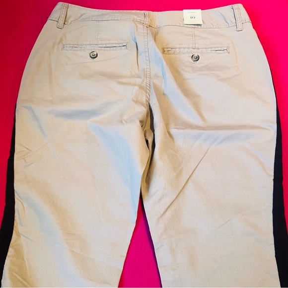 Old Navy Cropped Tuxedo Slacks - Picture 9 of 15